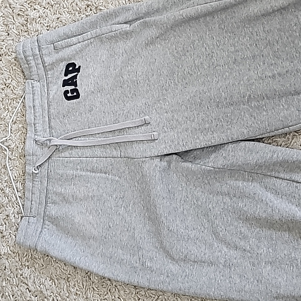 Gap logo sweatpants